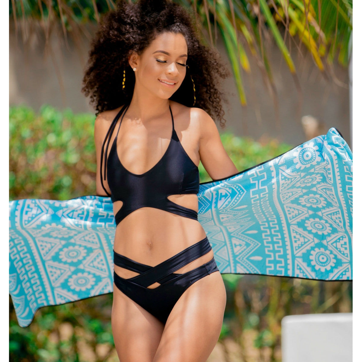 EvolveTravelGoods Sand Free Travel Beach Towel Fiji